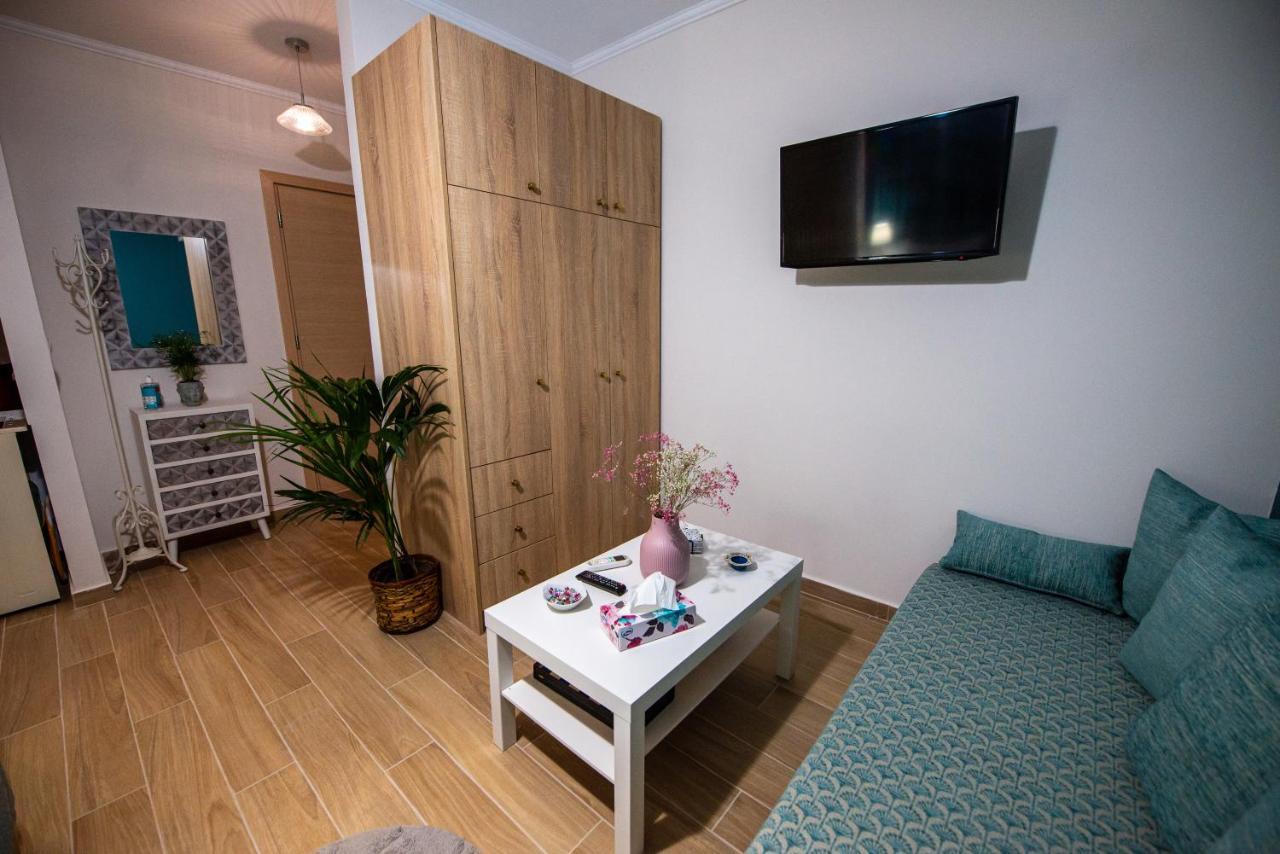 Efie'S Studio Kalamata Exteriör bild